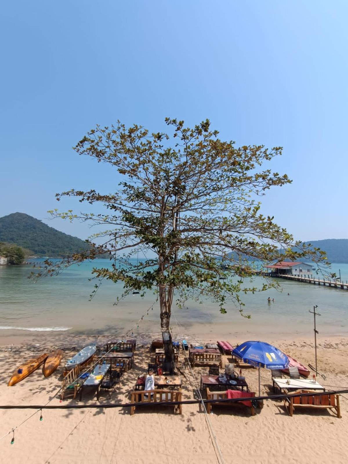 Golden Snake Guesthouse Beach Koh Rong Sanloem Εξωτερικό φωτογραφία